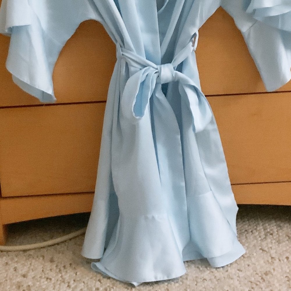 RARE Victoria's Secret Kimono Vs Flounce Ruffle Satin Robe, XS/S, BLUE - Picture 8 of 12